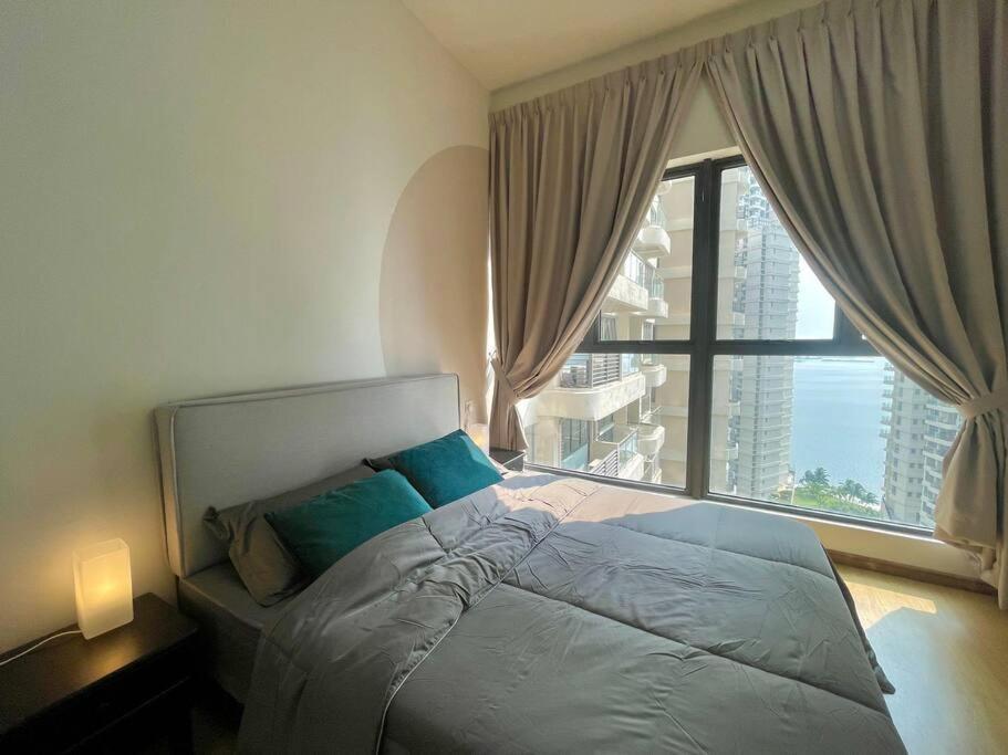 Simple Seaview Near Ciq 2b2b Apartment Johor Bahru